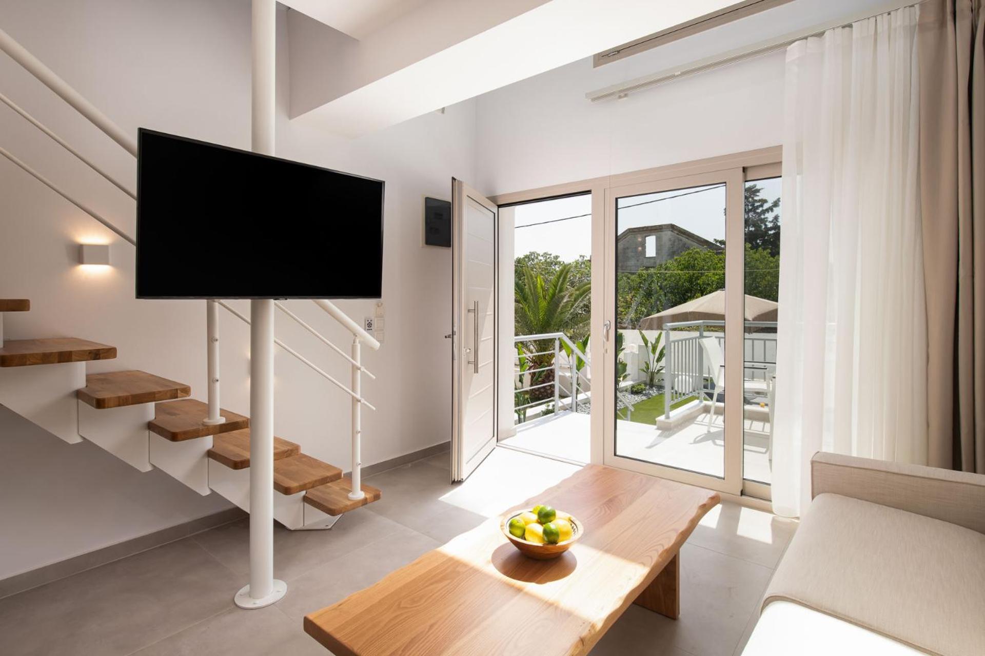 Sourinis Luxury Suites Limenaria  Extérieur photo