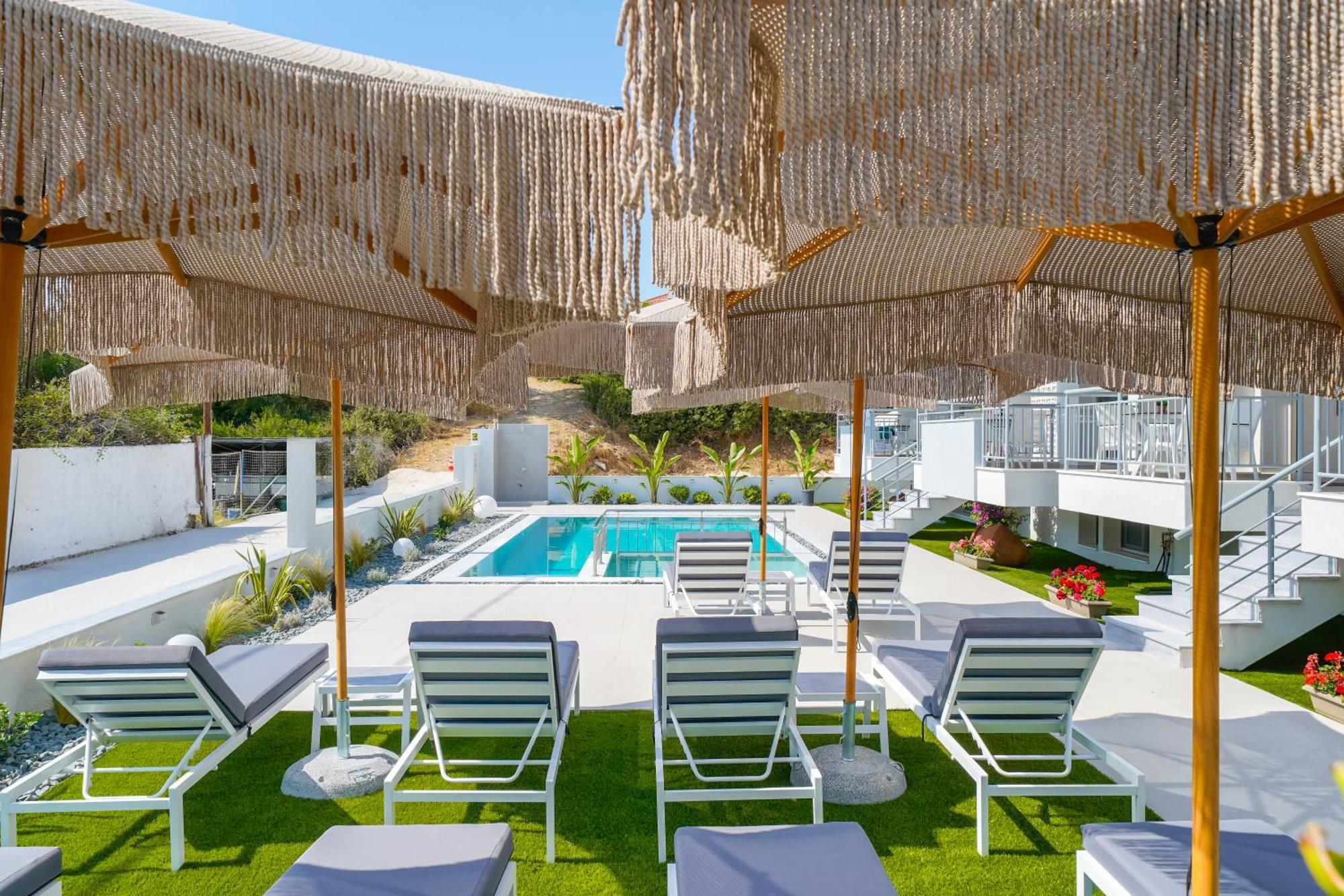 Sourinis Luxury Suites Limenaria  Extérieur photo